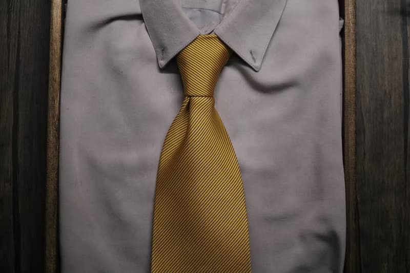黃色細條紋百分百真絲領帶商務紳士necktie