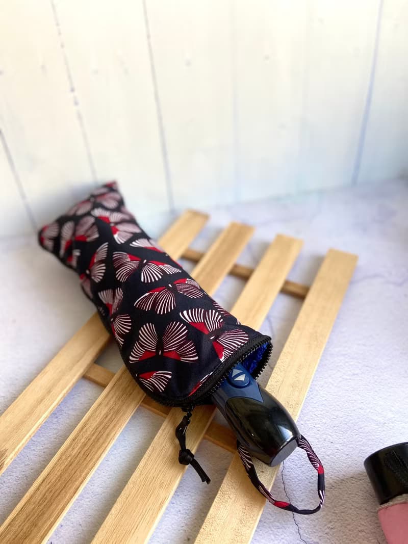 蝴蝶吸水雨傘套 輕巧好收納 環保  防水材質 生日交換禮物