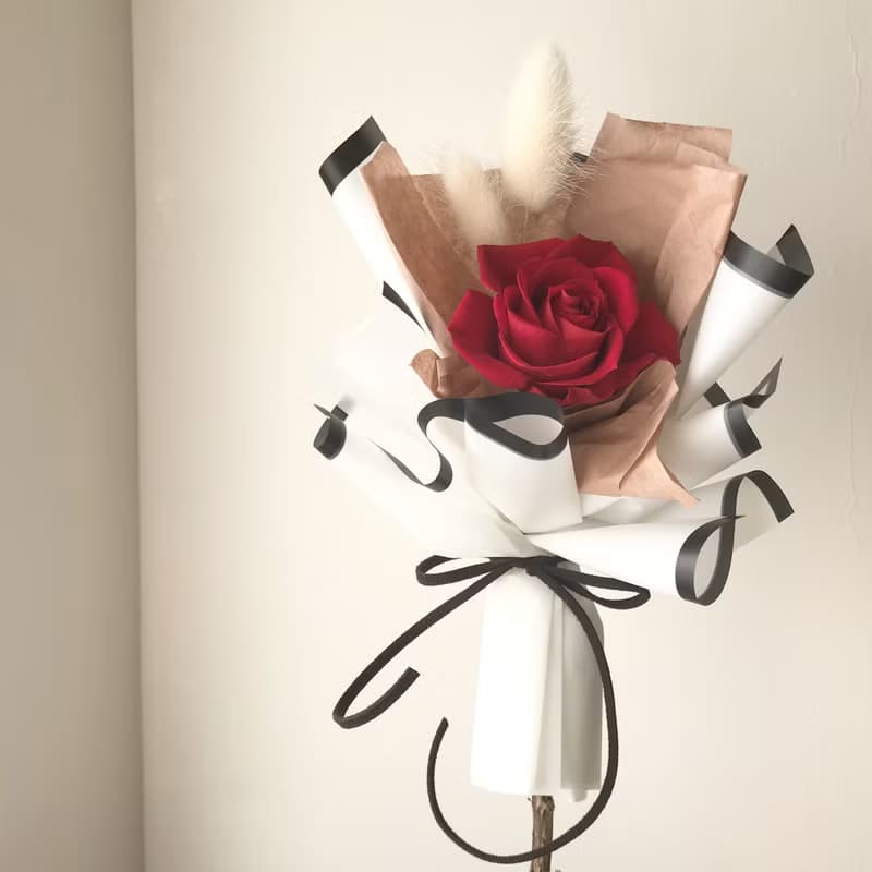 單朵永生花玫瑰花束 畢業花束 情人節花束 生日 週年 求婚