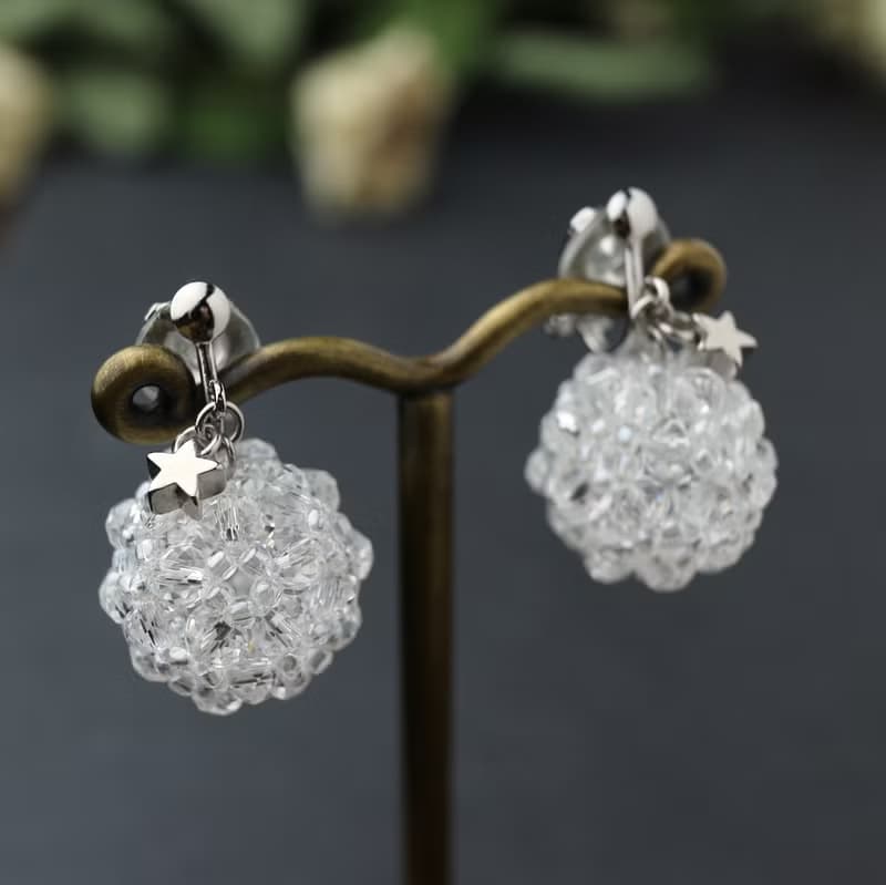 Beaded Ball Earrings/ビーズボールのイヤリング・ピアス　クリア