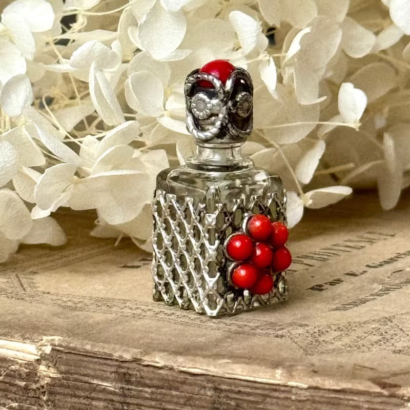 50750-絕美法國古董純銀鑲嵌紅珊瑚香水瓶