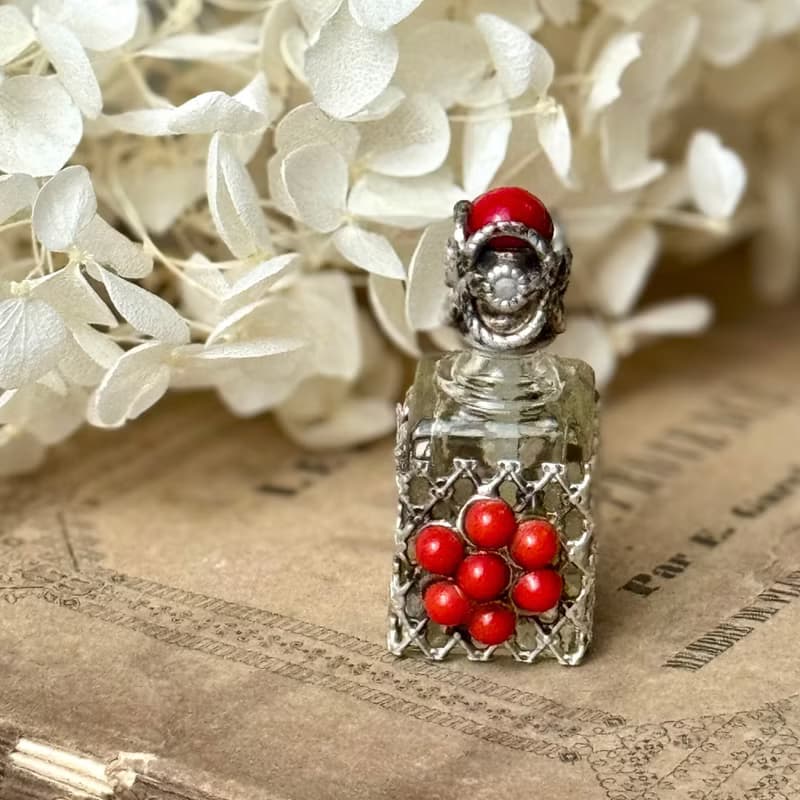 50750-絕美法國古董純銀鑲嵌紅珊瑚香水瓶