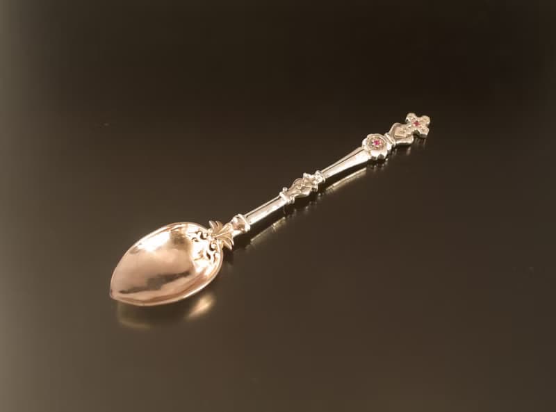 Japan Quality | inGod jewels 珈琲スプーン クロスハートフラワー シルバー製 誕生石