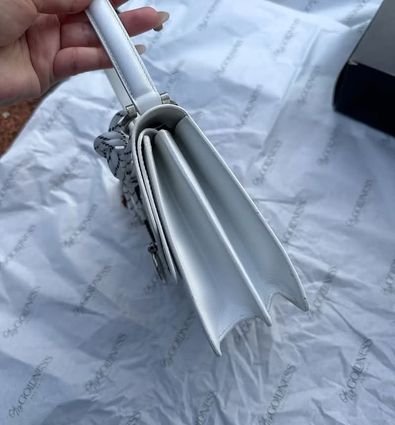 中古包 Celine思琳 超級罕有奶白色馬蹄銀扣迷你雙子星