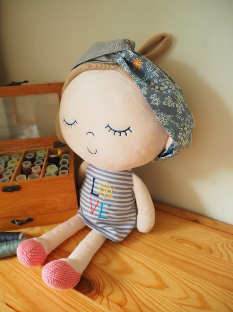 手作雙面淺藍碎花圖案/淺藍拼灰帽子髮帶及圍巾禮物套裝