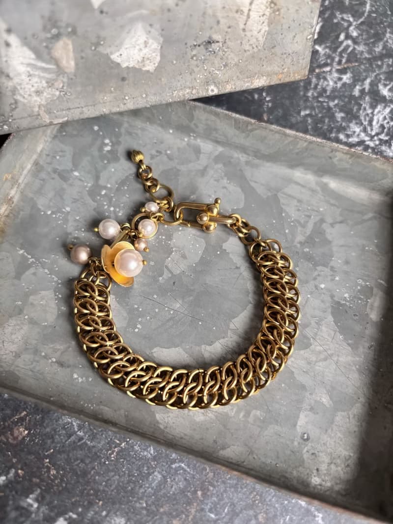 黃銅花朵珍珠手鍊