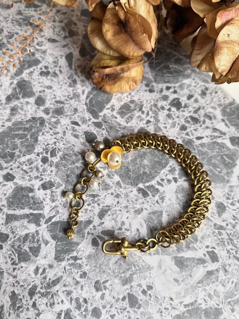 黃銅花朵珍珠手鍊