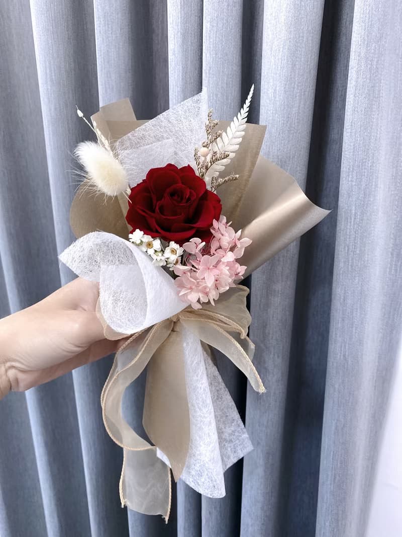 單枝日本永生花束 紅玫瑰小花束/情人花束/生日花束/母親節