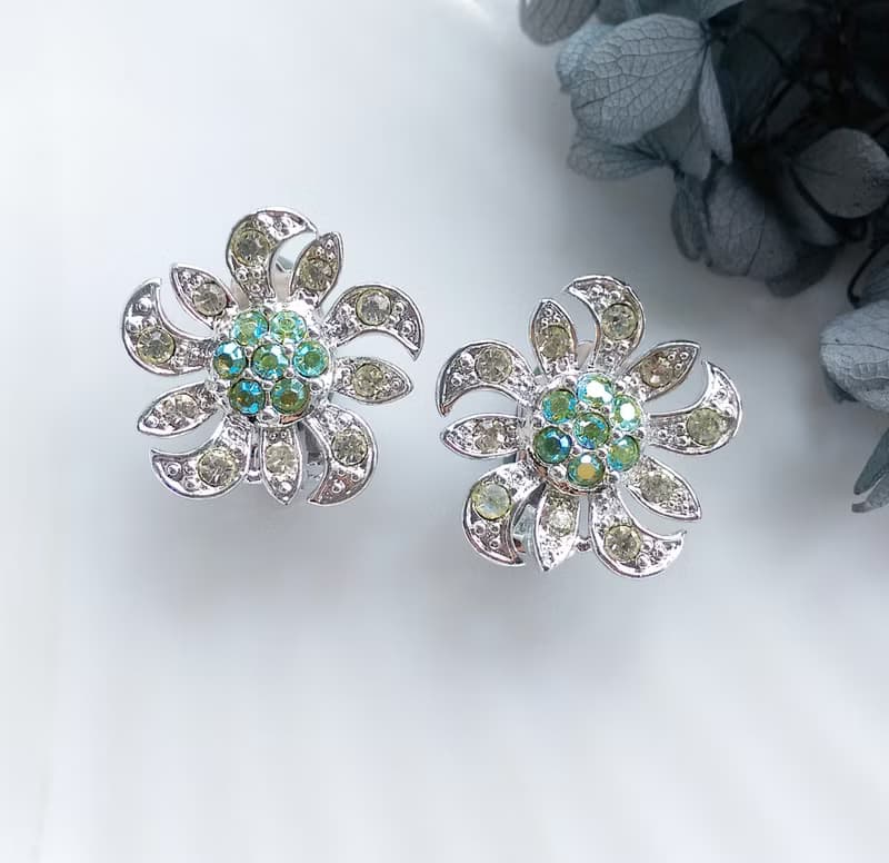 Vintage Jewelry  SARAH COV Mountain Flower 夾式耳環