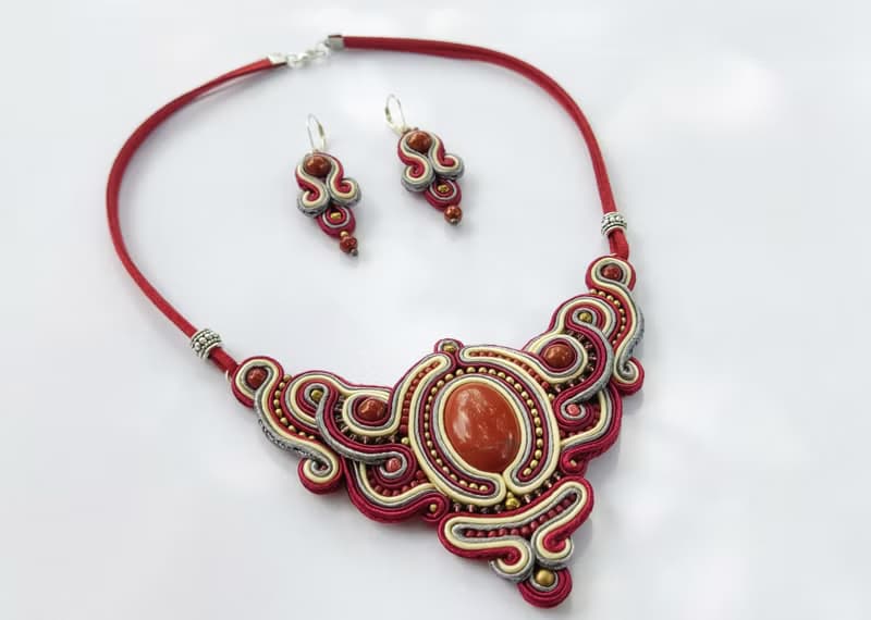 紅色項鍊和耳環 Red Jasper Necklace Jewelry set, stone soutache embroidered, New Year
