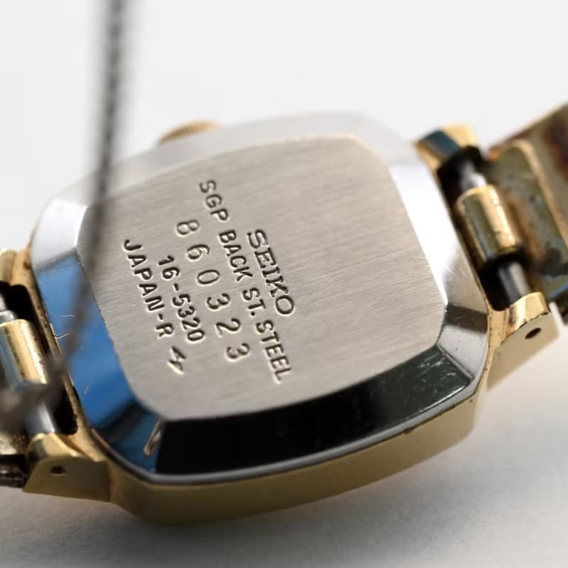 送料無料 SEIKO 女性用腕時計 クォーツ ブラウン 1978年製造 金メッキ劣化 手錶 古董錶 復古手錶 日本直送