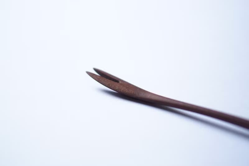 木の和菓子フォーク, ウォルナット