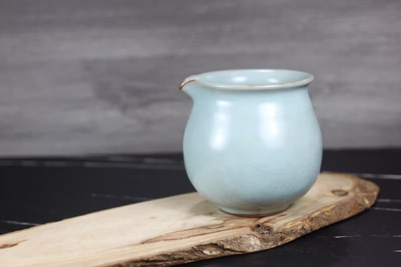 【送禮好物】360~400ml 汝窯無把 手拉坯 咖啡下壺 茶海 公道杯