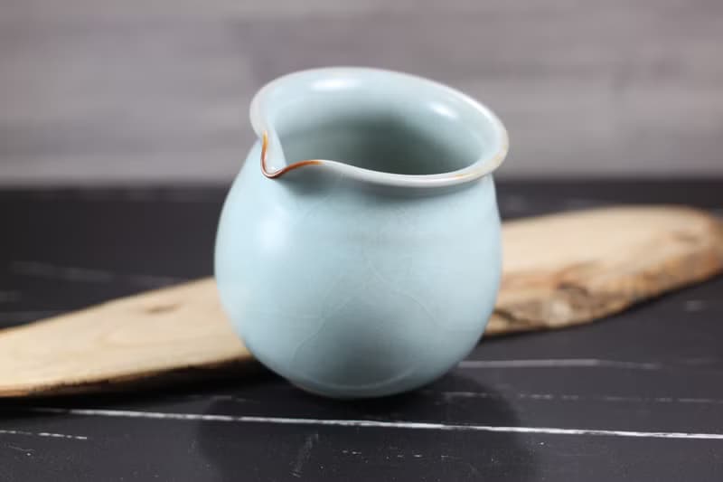 【送禮好物】360~400ml 汝窯無把 手拉坯 咖啡下壺 茶海 公道杯