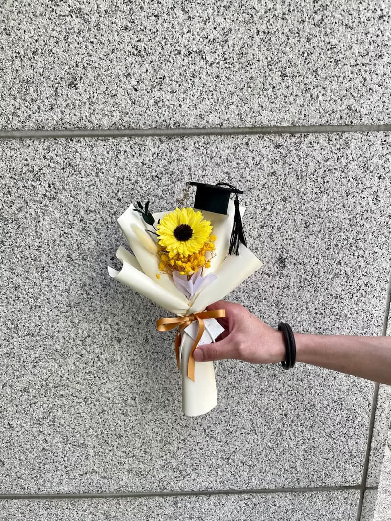 【畢業花束】向日葵花束 永生花束 永生花禮 畢業禮物 初日花藝