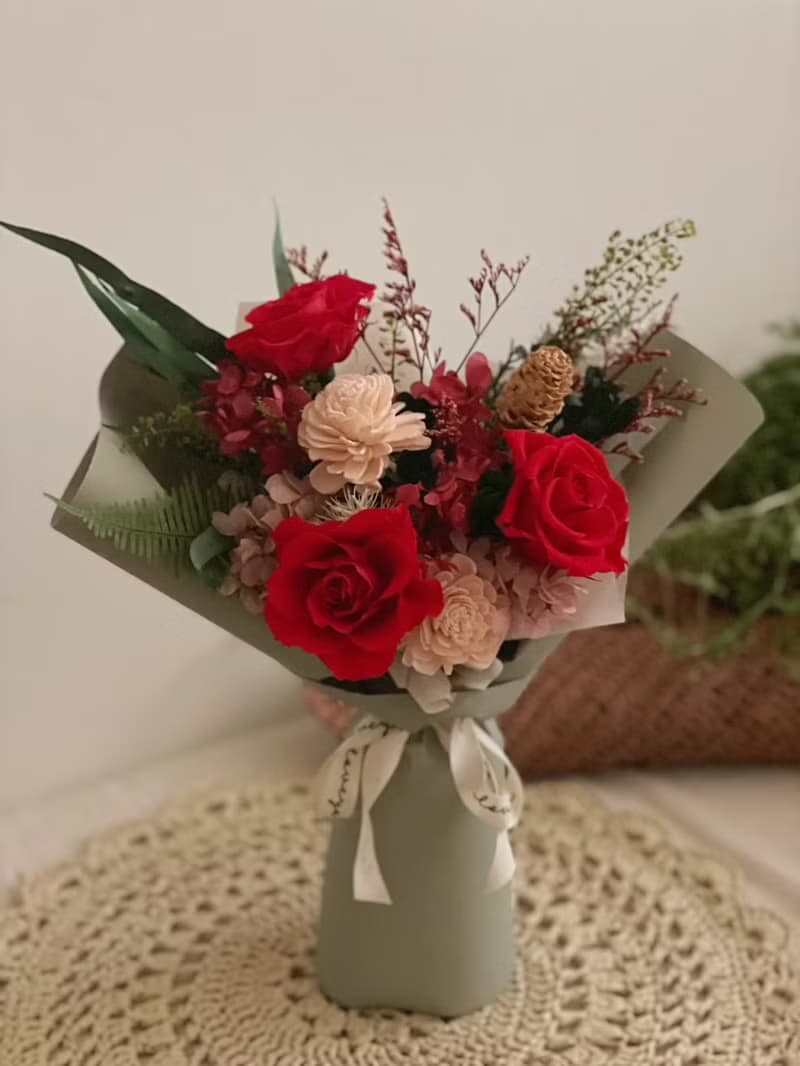 【花訴花藝】紅玫瑰永生花束/生日禮物/告白花束/情人節花束 花束