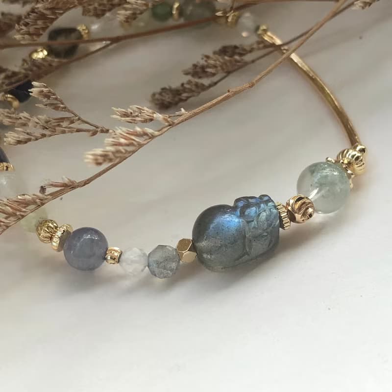 輕煙 | 拉長石綠幽靈貔貅手鍊 彈性鍊 綠幽靈手鍊