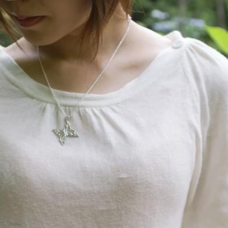 WATER BUTTERFLYペンダント