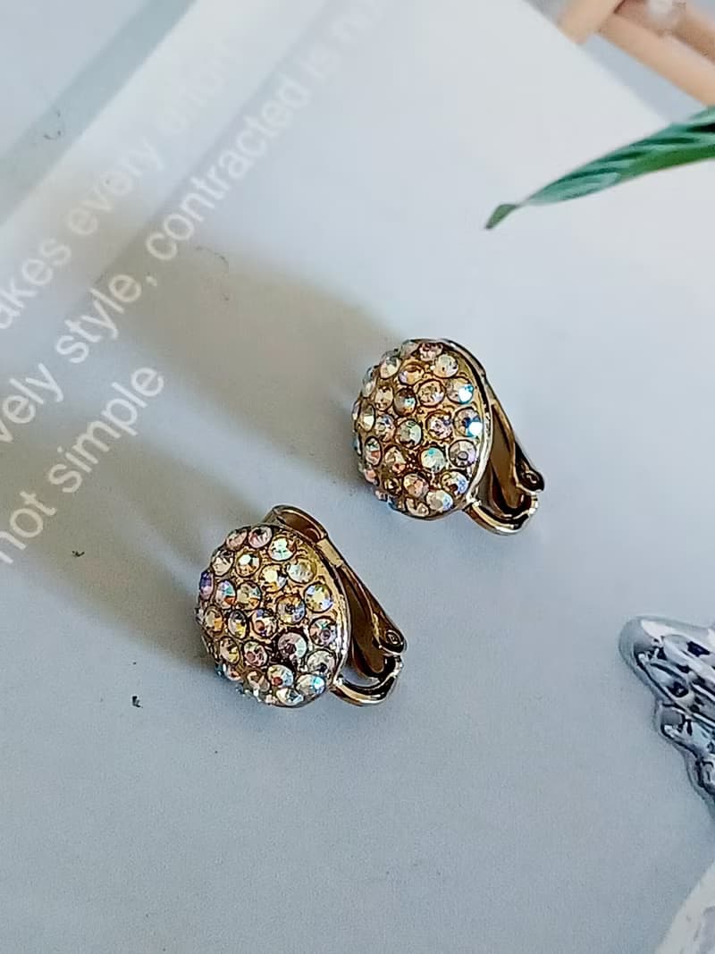vintage jewelry  古典小極光滿鑲半圓 夾式耳環