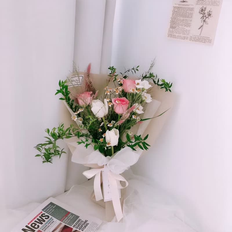 鮮花花束 鬱金香+玫瑰/情人節禮物