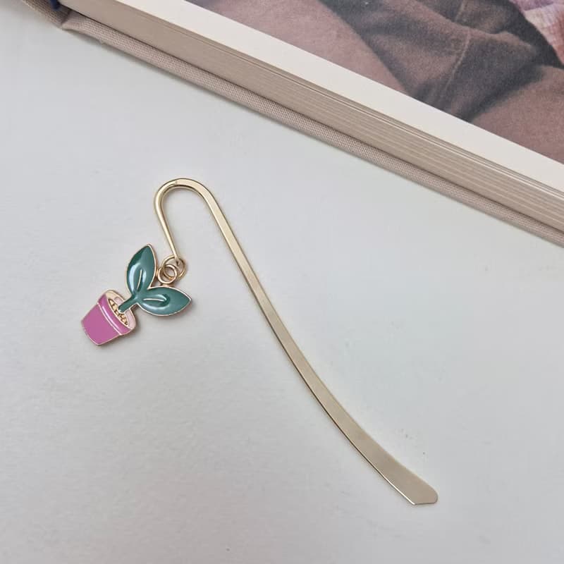 A cute flowerpot bookmark, A cute flowerpot