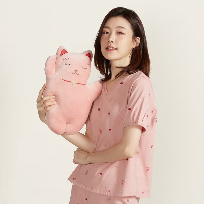 招財貓午安枕-薔薇粉