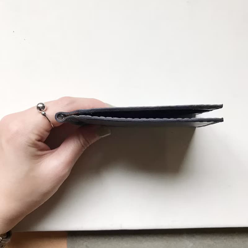 植鞣革鈔票夾_6卡層_灰藍漸層里昂藍