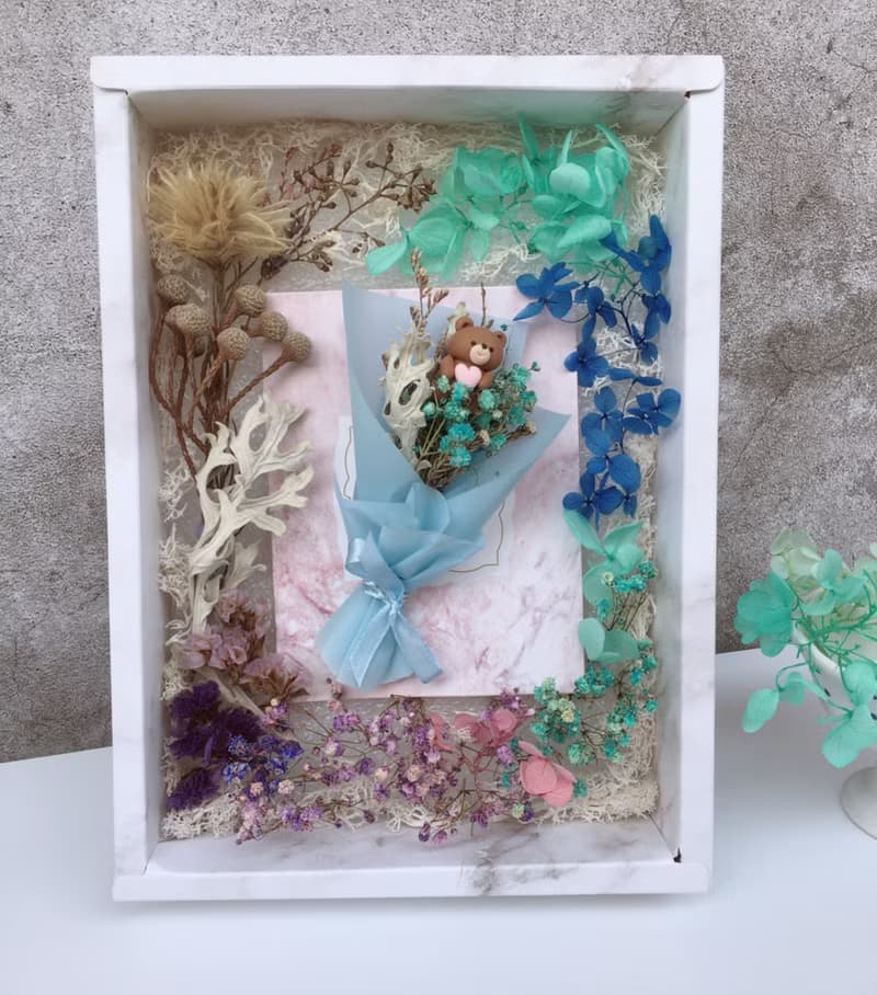 Eudora House 尤朵拉小屋 海水藍 永生花 迷你小熊花束、卡片