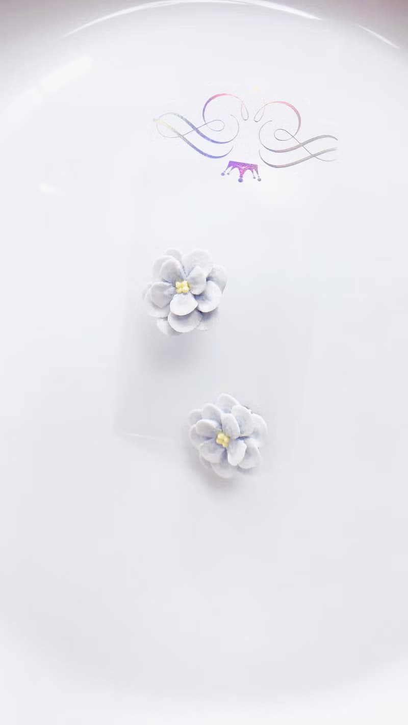 小清新* 手工黏土萬華鏡紫陽花/萍果花/洋甘菊耳環/耳夾