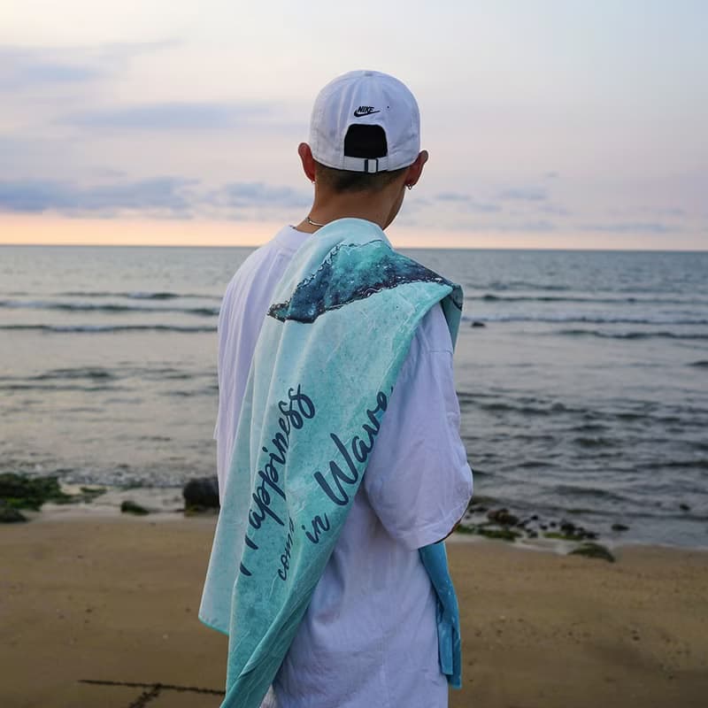萬用快乾巾/浴巾/海灘巾/毛巾-海洋系列。幸運鯨魚尾 (畢業禮物