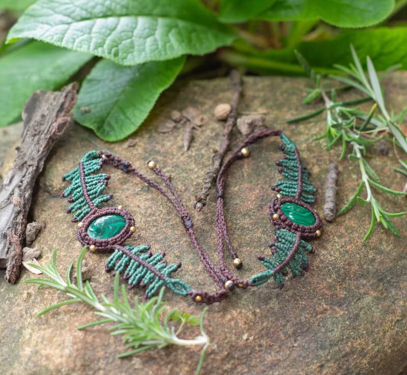 Forest Needle Charm Bracelet, malachite bracelet, macrame jewelry