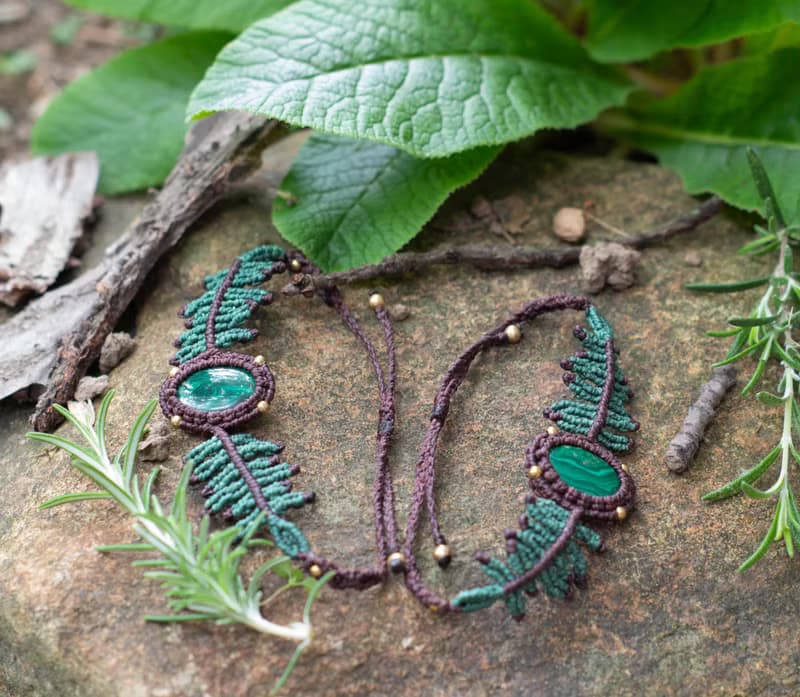 Forest Needle Charm Bracelet, malachite bracelet, macrame jewelry