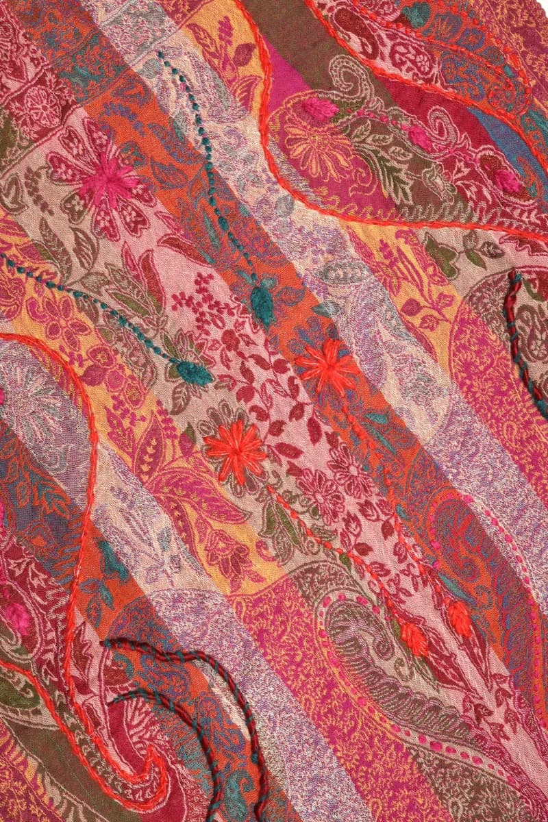 【畢業禮物】喀什米爾水煮羊毛手工刺繡圍巾披肩粉桃紫橘暗花藤
