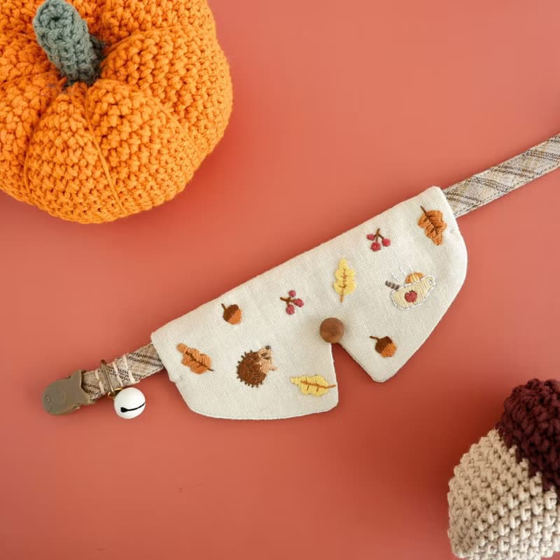 Autumn Hand embroidery collar set, free bell, Cat Collar, Breakaway cat collar