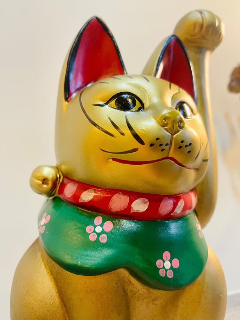 瀨戶燒-金運亨通綠領巾金色招財貓23cm