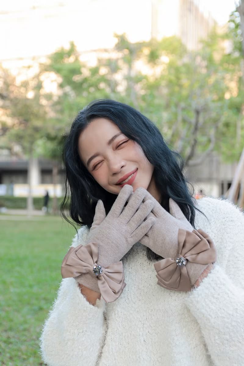 unni花飛蝶舞羊毛手套(禦寒.保暖.觸屏) 刷毛 擋風 gloves 羊毛