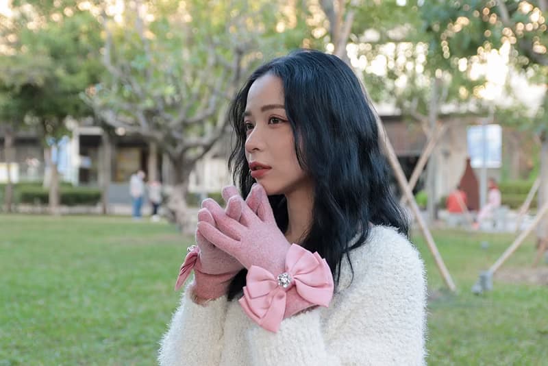 unni花飛蝶舞羊毛手套(禦寒.保暖.觸屏) 刷毛 擋風 gloves 羊毛