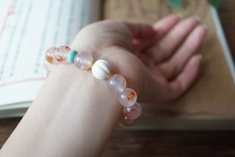 天然川料南紅瑪瑙 松石猛獁牙鈴蘭花南瓜設計單圈手串手鍊s