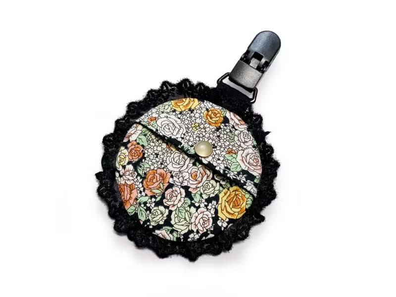 黑色系碎花+蕾絲邊-平安符袋