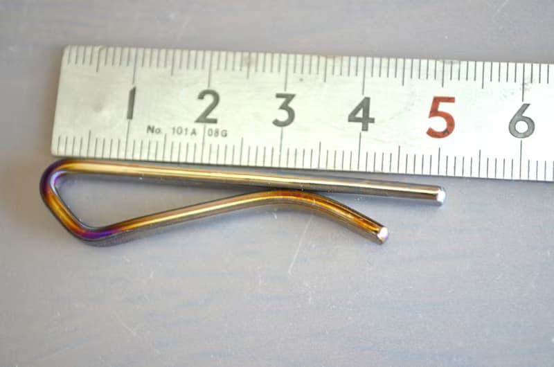 Titanium tie bar・純チタンネクタイピン・荒し鎚目２