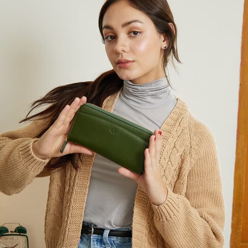 DOLLAR (Green) : Zip around long wallet, cow leather, Dark green wallet