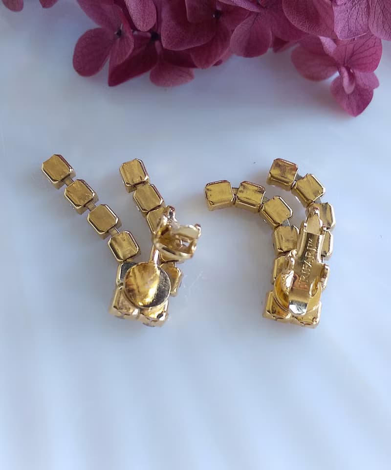 Vintage Jewelry 西洋古董飾品 TRIFARI 白萊茵 小知性 夾式耳環