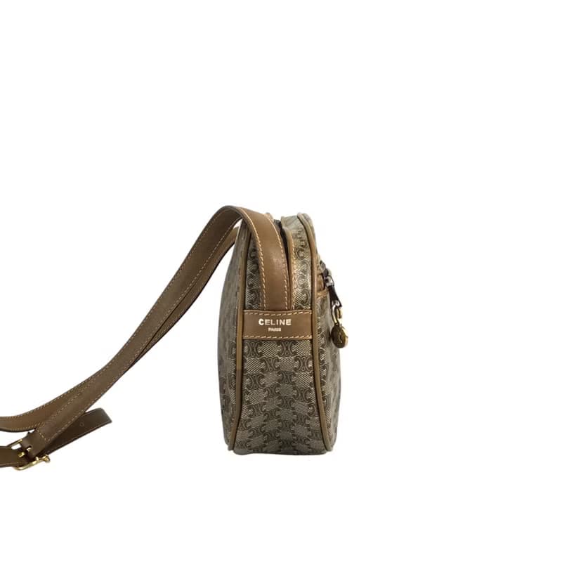 【 日本直送　名牌中古包 】CELINE セリーヌ マカダム ショルダーバッグ ベージュ ブラゾン型押し vintage ヴィンテージ オールド 72hdhd
