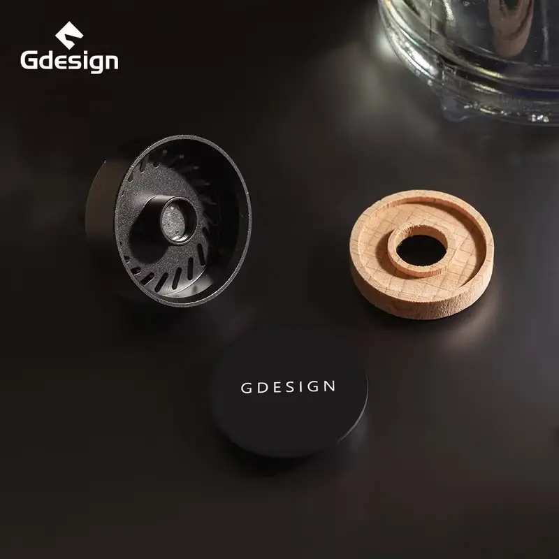 Gdesign 經典款鋁合金車用擴香-LOGO款 (商品尺寸直徑:4CM)