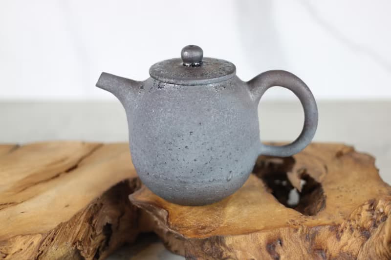 【送禮好物】柴燒 天然落灰 手拉坯茶壺 名家葉敏祥手工作品