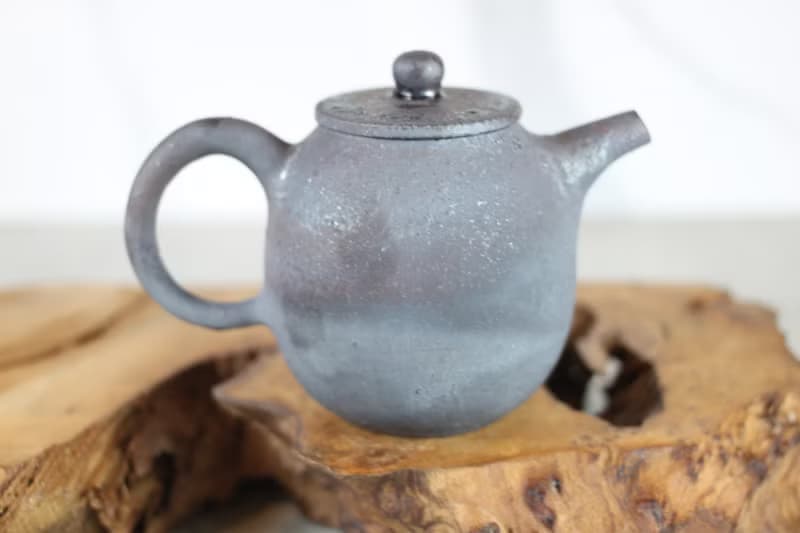 【送禮好物】柴燒 天然落灰 手拉坯茶壺 名家葉敏祥手工作品