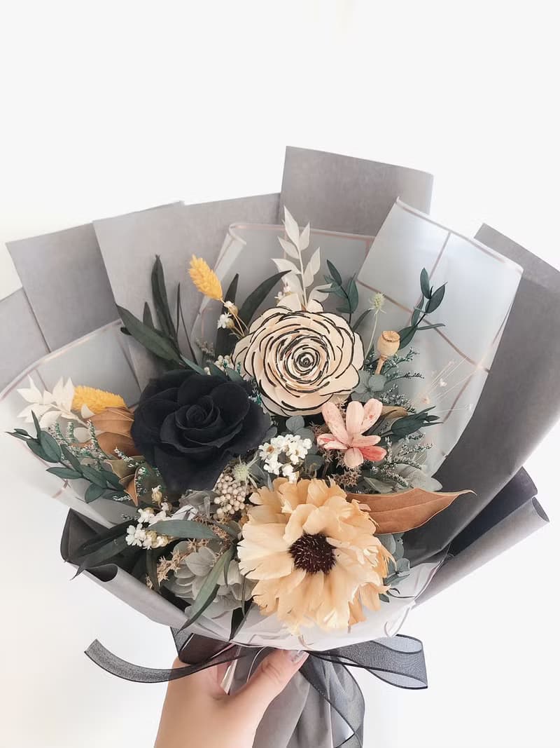 永生花 永生玫瑰花 黑色玫瑰 向日葵畢業花束 畢業禮物 太陽花