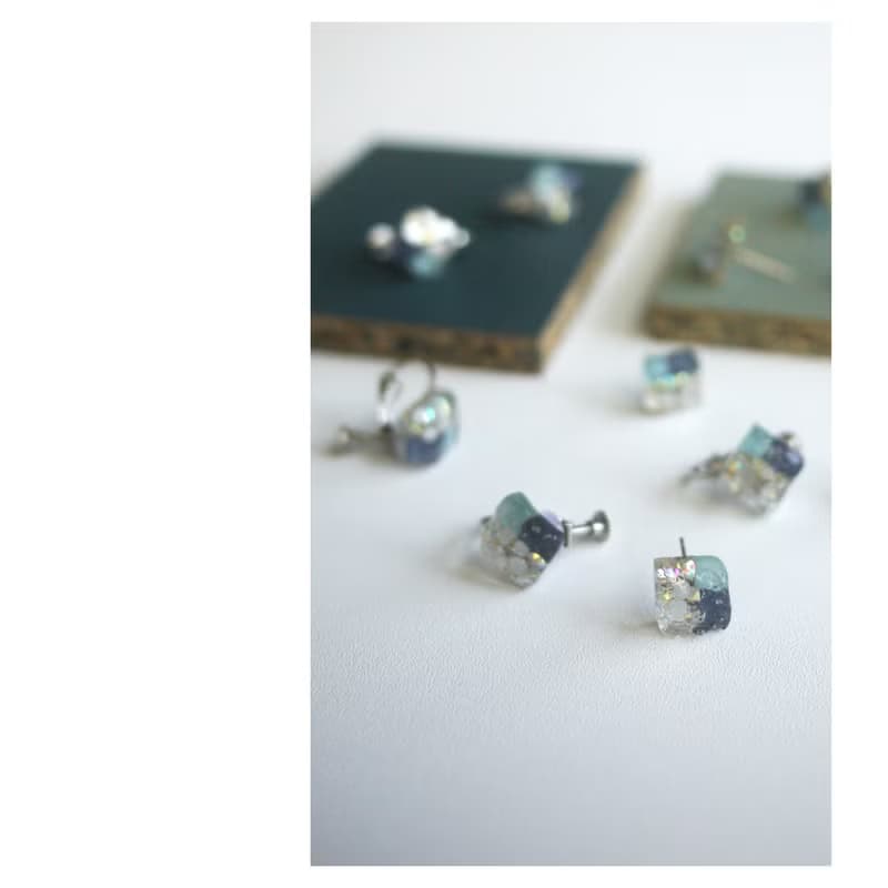 復古小花磚 | 樹脂耳飾 | 夾式/穿式 | clip-on/pierced