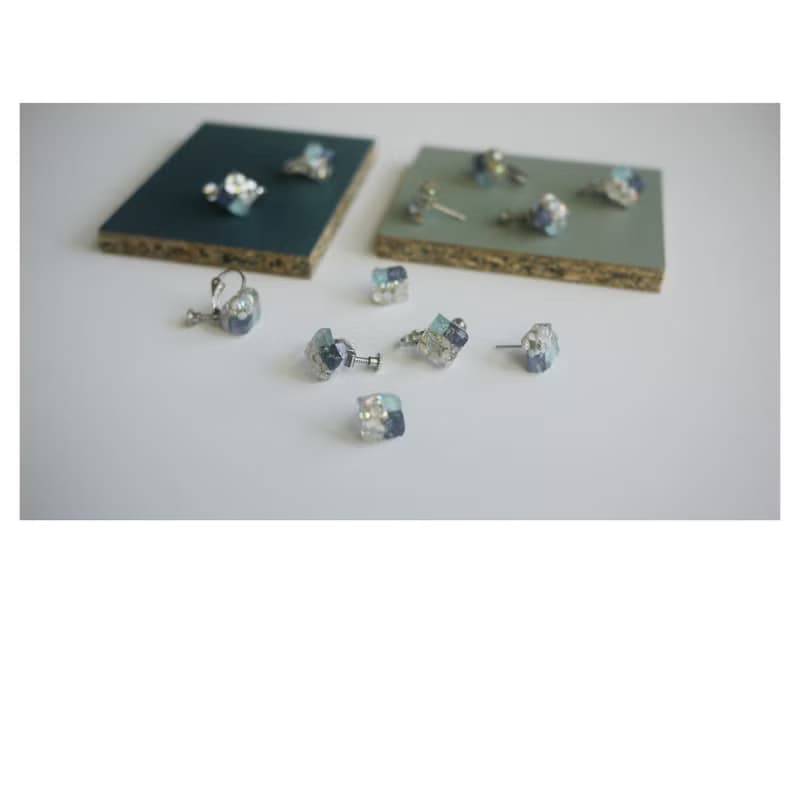 復古小花磚 | 樹脂耳飾 | 夾式/穿式 | clip-on/pierced