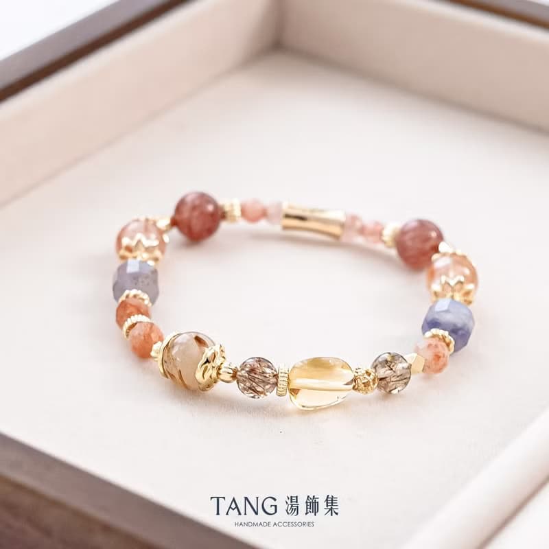 庫肯霍夫。黃水晶 黑金超 紅膠花 堇青石 14K金 手鍊。開運招財